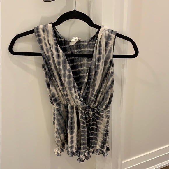 Kids Romper - Picture 4 of 5